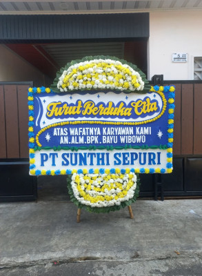 Papan Bunga Duka di Pamengkang
