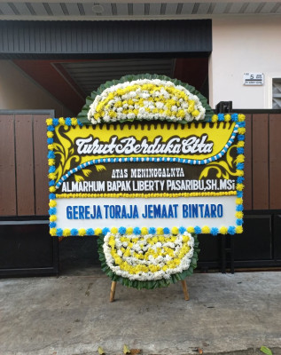 Papan Bunga Duka di Pamengkang