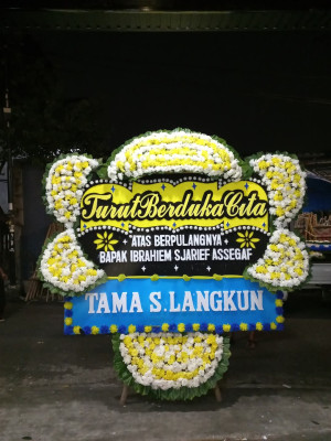 Papan Bunga Duka di Pamengkang